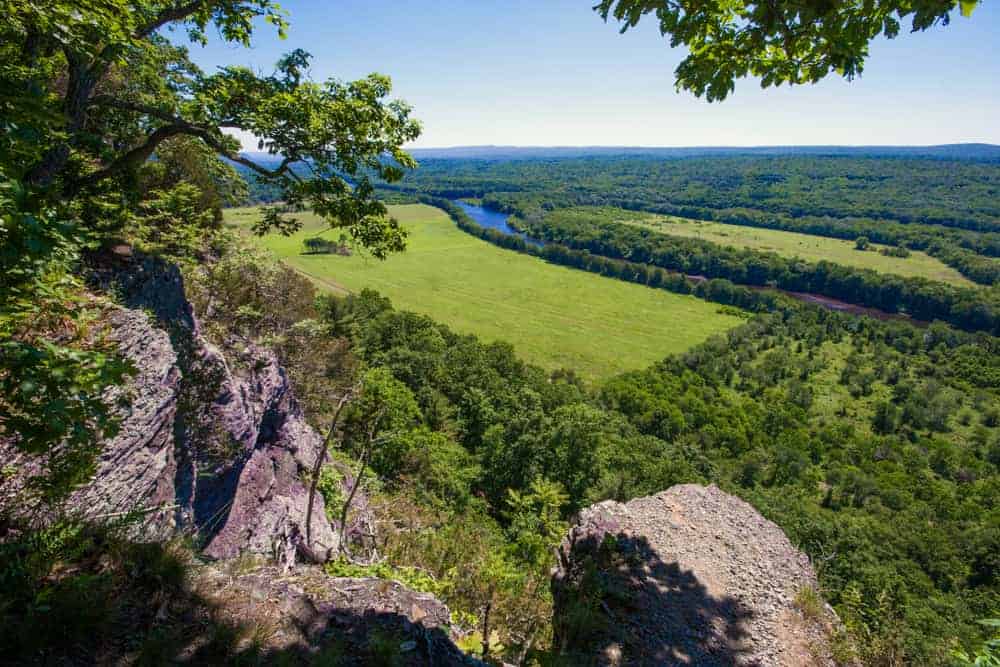 Discovering Delaware Water Gap: Hiking Trails with Breathtaking Views Discovering Delaware Water Gap: Hiking Trails with Breathtaking Views